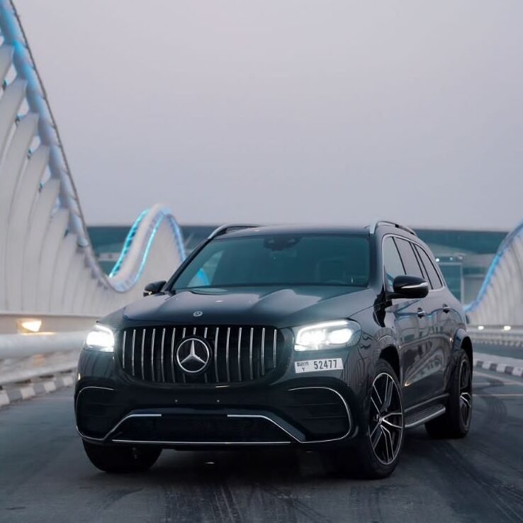 photo_5875253912624285719_y